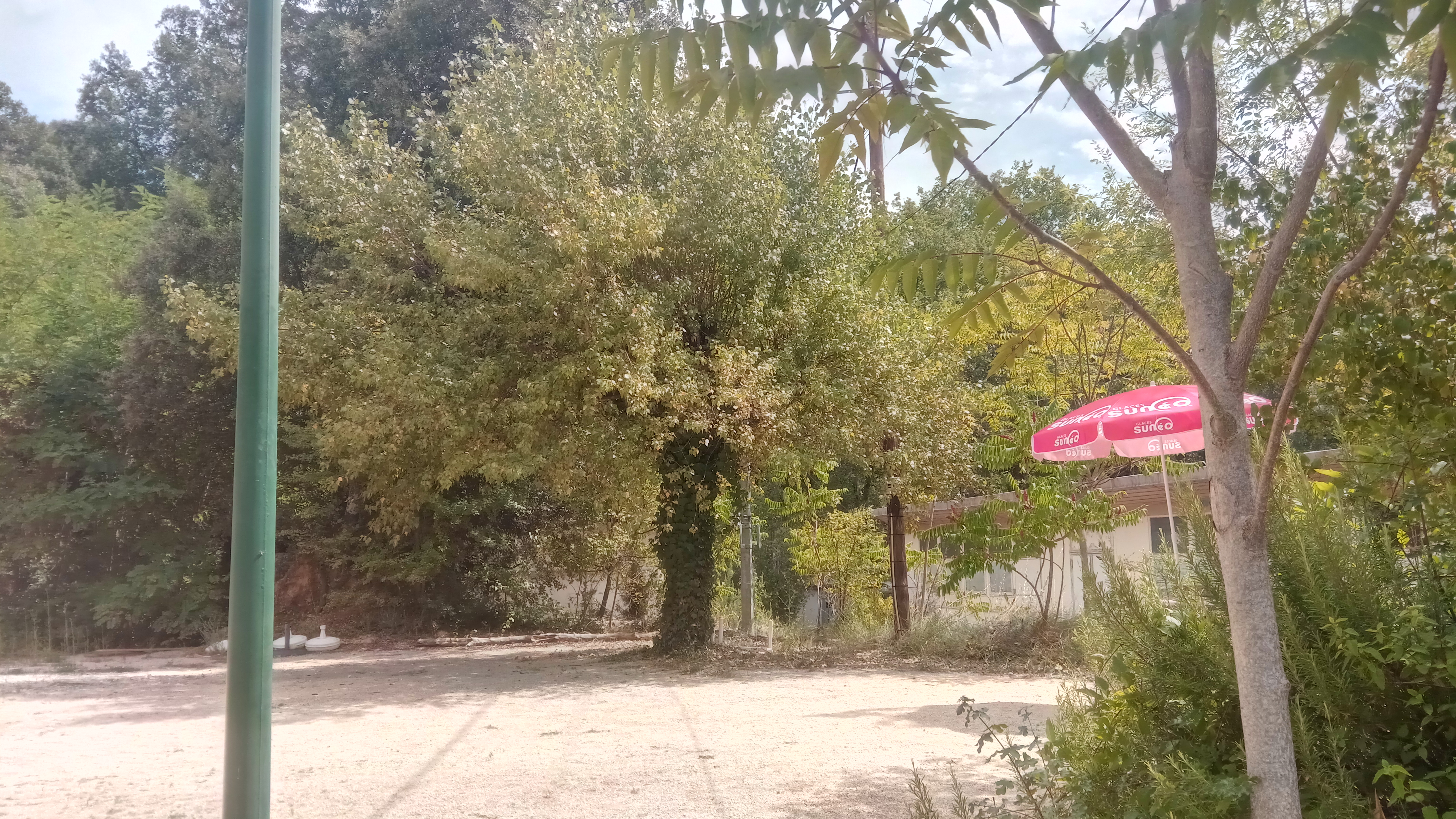 Photo n° 11 de l'avis de Dhennin.a fait le 17/08/2020 à 12:09