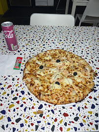Plats et boissons du Pizzeria WOODY'S Pizza à Bassens - n°14