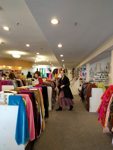 Fabric Store «Sewfisticated Discount Fabrics», reviews and photos, 303 Worcester Rd, Framingham, MA 01701, USA