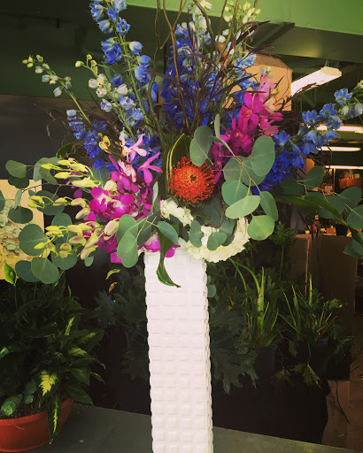 Florist «Uptown Flowers», reviews and photos, 202 Broadway St, San Antonio, TX 78205, USA