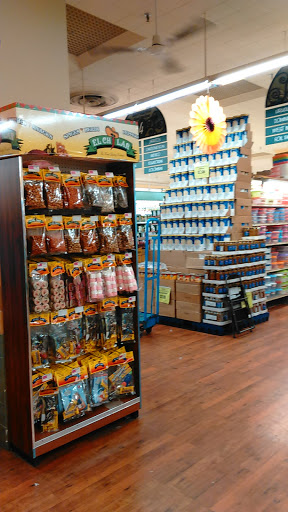 Supermarket «Supremo Food Market», reviews and photos, 249 E Front St, Plainfield, NJ 07060, USA