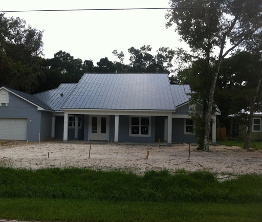 Stuart Lyons Roofing Inc in Daytona Beach, Florida