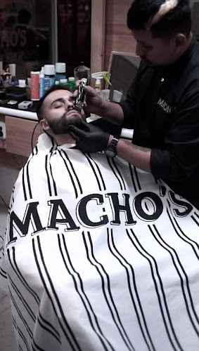 Macho’s barber shop - Miraflores