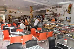 Panaderia Ricuras de Viterbo image