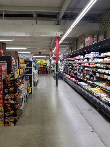 Grocery Store «Grocery Outlet Bargain Market», reviews and photos, 1815 W Ida St, Stayton, OR 97383, USA