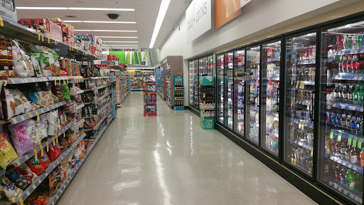 Convenience Store «Walgreens», reviews and photos, 5511 Chamblee Dunwoody Rd, Dunwoody, GA 30338, USA