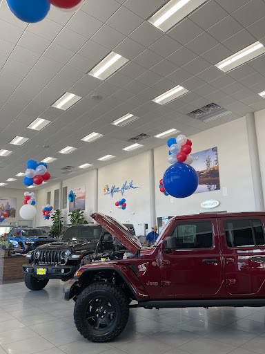 Used Car Dealer «Mac Haik Chrysler Dodge Jeep Ram», reviews and photos, 12111 Katy Fwy, Houston, TX 77079, USA