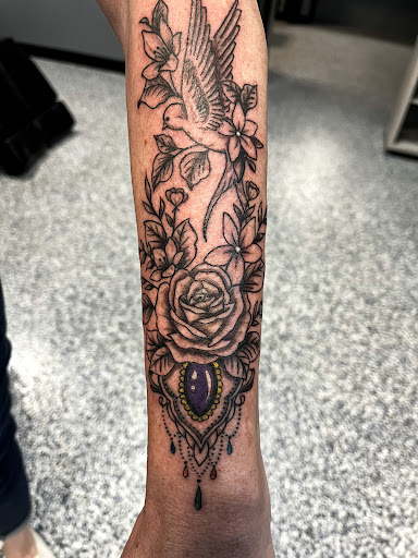 Explore kentucky tattoo ideas, creative tattoo ideas in Monroe, available at Skin City Tattoo Studio