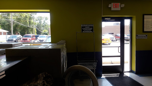 Laundromat «St. Clair Shores Electrolux Express Coin Laundromat», reviews and photos, 27520 Harper Ave, St Clair Shores, MI 48081, USA