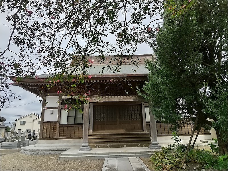 浄土宗本泉寺