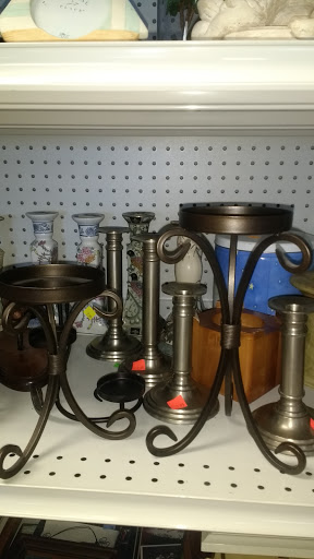 Thrift Store «NLB Thrift Cumming», reviews and photos, 315 Dahlonega St, Cumming, GA 30040, USA