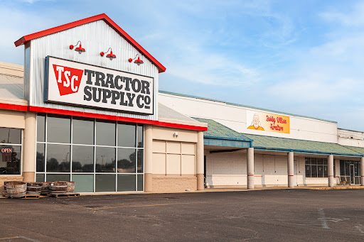 Home Improvement Store «Tractor Supply Co.», reviews and photos, 2202 N Park Rd, Connersville, IN 47331, USA