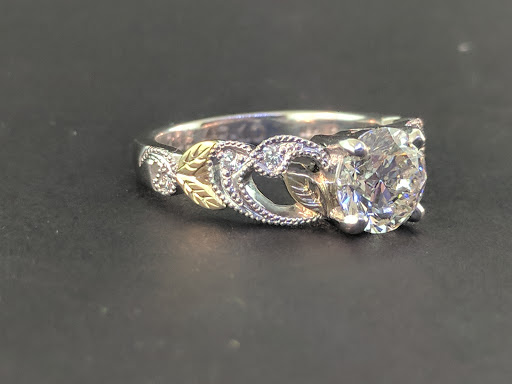 Jewelry Store «Finch Jewelers», reviews and photos, 1841 Columbia Ave, Lancaster, PA 17603, USA