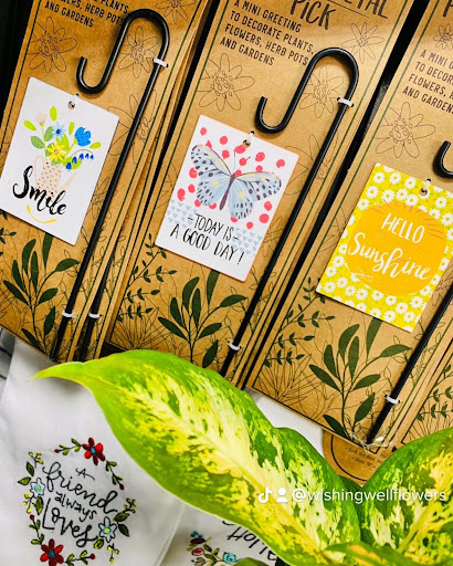 Florist «Wishing Well Floral», reviews and photos, 5656 Hood St #108, West Linn, OR 97068, USA