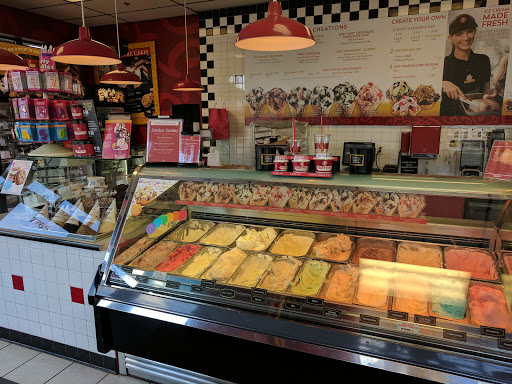Ice Cream Shop «Cold Stone Creamery», reviews and photos, 7765 Main St, Maple Grove, MN 55369, USA