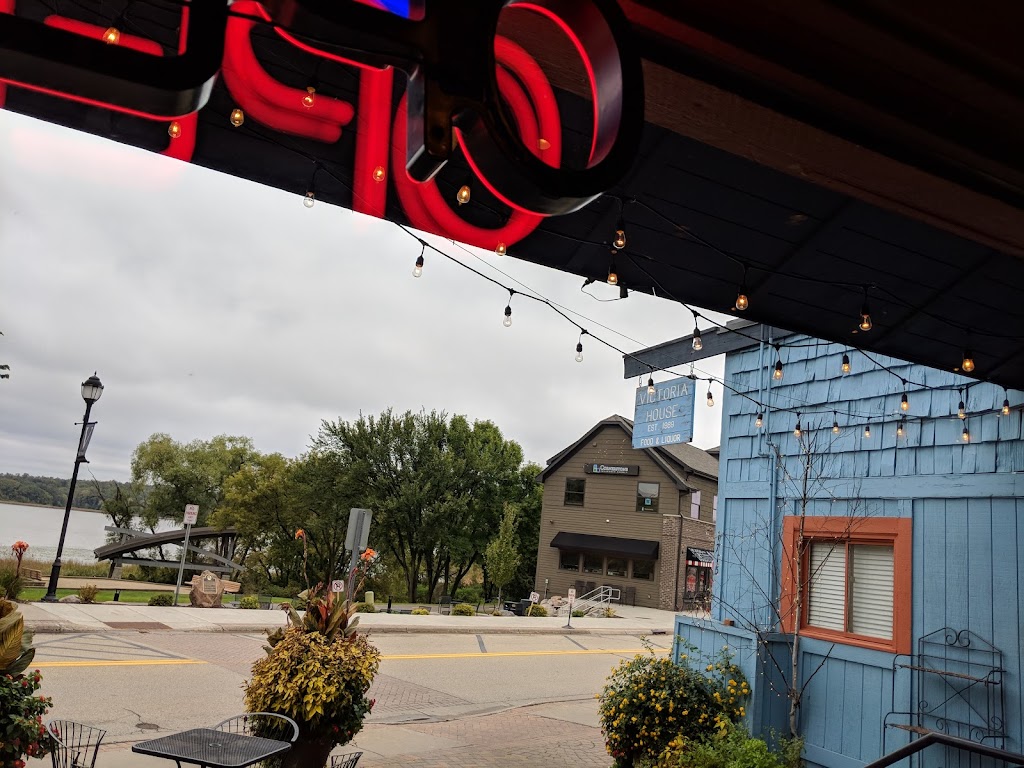 Victoria House 55386