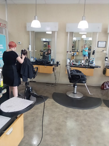 Hair Salon «Supercuts», reviews and photos, 445 Putnam Pike, Greenville, RI 02828, USA