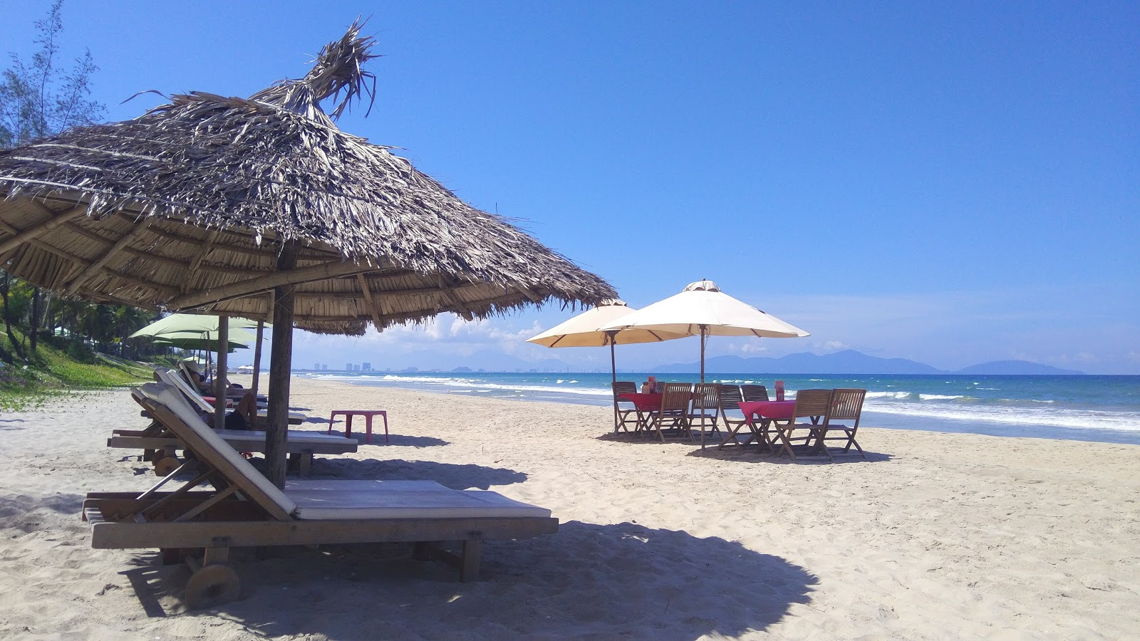 Foto de Cua Dai Beach II con muy limpio nivel de limpieza