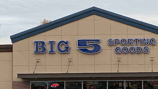 Sporting Goods Store «Big 5 Sporting Goods», reviews and photos, 17014 Meridian E, Puyallup, WA 98375, USA