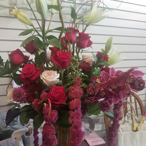 Florist «Forget Me Not Flowers and Gifts», reviews and photos, 113 E 8th St, Tyler, TX 75701, USA