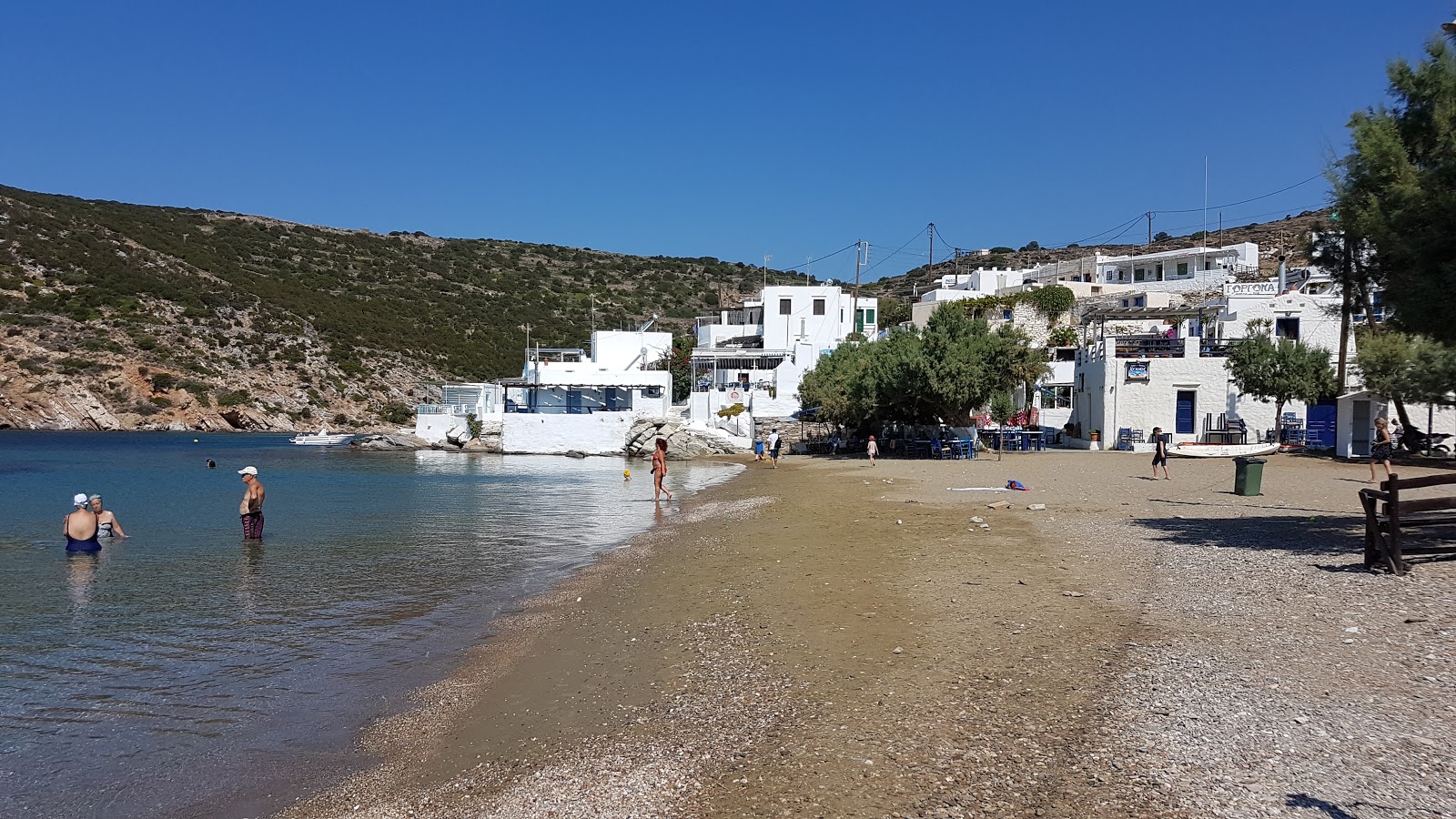 Foto de Faros beach y el asentamiento