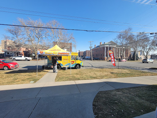 Laundromat «Village Cleaners - Downtown», reviews and photos, 154 S 400 E a, Salt Lake City, UT 84111, USA