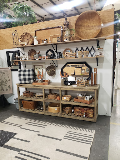 Thrift Store «Second Chances Thrift Store», reviews and photos, 49 Glendale Ave, Asheville, NC 28803, USA