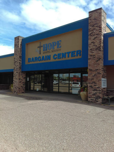 Thrift Store «Hope Gospel Mission Bargain Center», reviews and photos