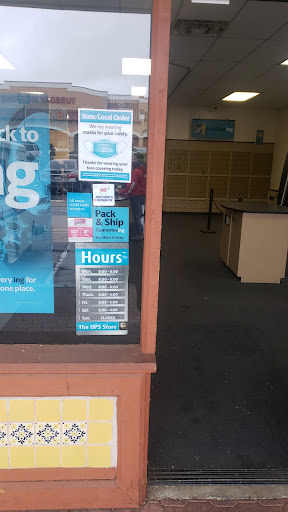 Shipping and Mailing Service «The UPS Store», reviews and photos, 2105 Foothill Blvd b, La Verne, CA 91750, USA