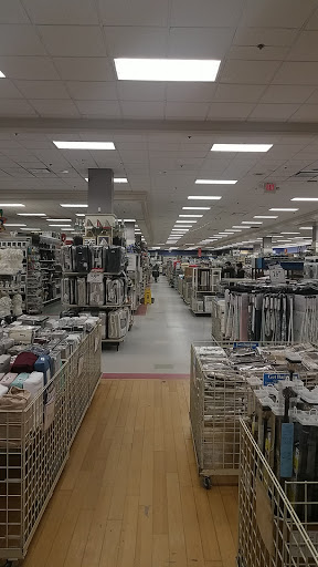 Home Goods Store «Christmas Tree Shops», reviews and photos, 15 Backus Ave Suite 42, Danbury, CT 06810, USA