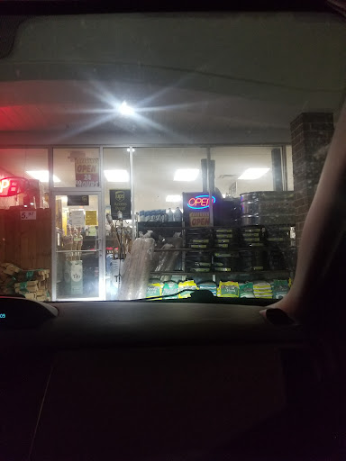 Hardware Store «Trust Hardware - Oaklandon Towne Center», reviews and photos, 11915 Pendleton Pike, Indianapolis, IN 46236, USA