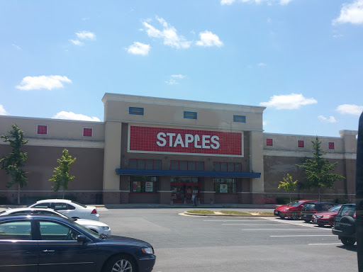 Staples, 7661 Arundel Mills Blvd, Hanover, MD 21076, USA, 
