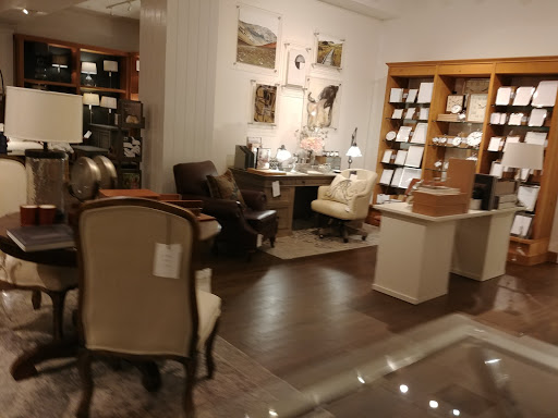Furniture Store «Pottery Barn», reviews and photos, 3101 PGA Boulevard f141, Palm Beach Gardens, FL 33410, USA