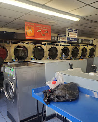 Sandston Laundry Land Laundromat - Photo 2 - Car repair in Sandston, VA, Richmond