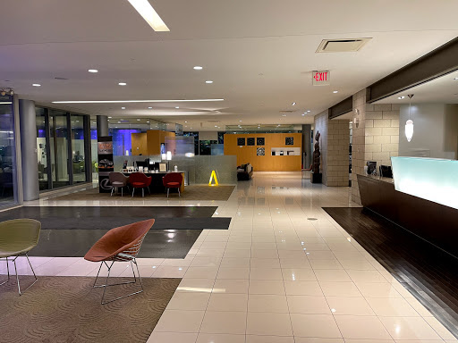 Lexus Dealer «Woodfield Lexus», reviews and photos, 350 E Golf Rd, Schaumburg, IL 60173, USA