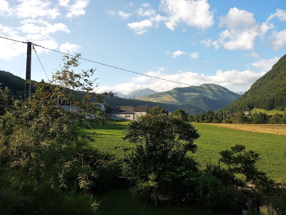 Photos du propriétaire Logement meublé Chalet Piérou 65710 Campan