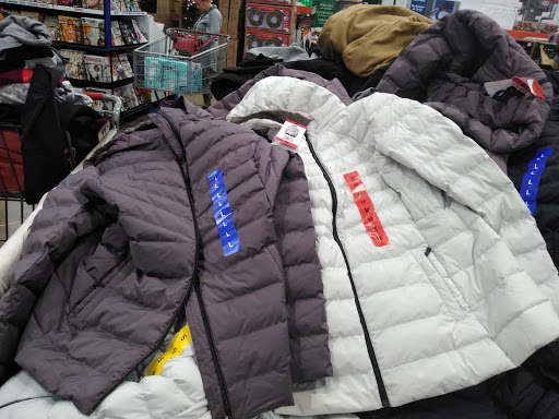 Warehouse store «Costco Wholesale», reviews and photos, 27118 Gratiot Ave, Roseville, MI 48066, USA