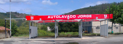 Autolavado Jorge Grado en Peñaflor, Oviedo