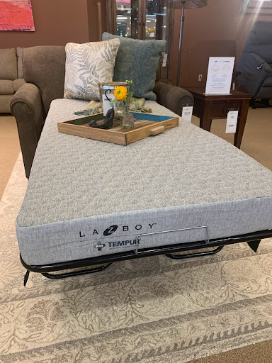 Furniture Store «La-Z-Boy Furniture Galleries», reviews and photos, 16720 Royalton Rd, Strongsville, OH 44136, USA