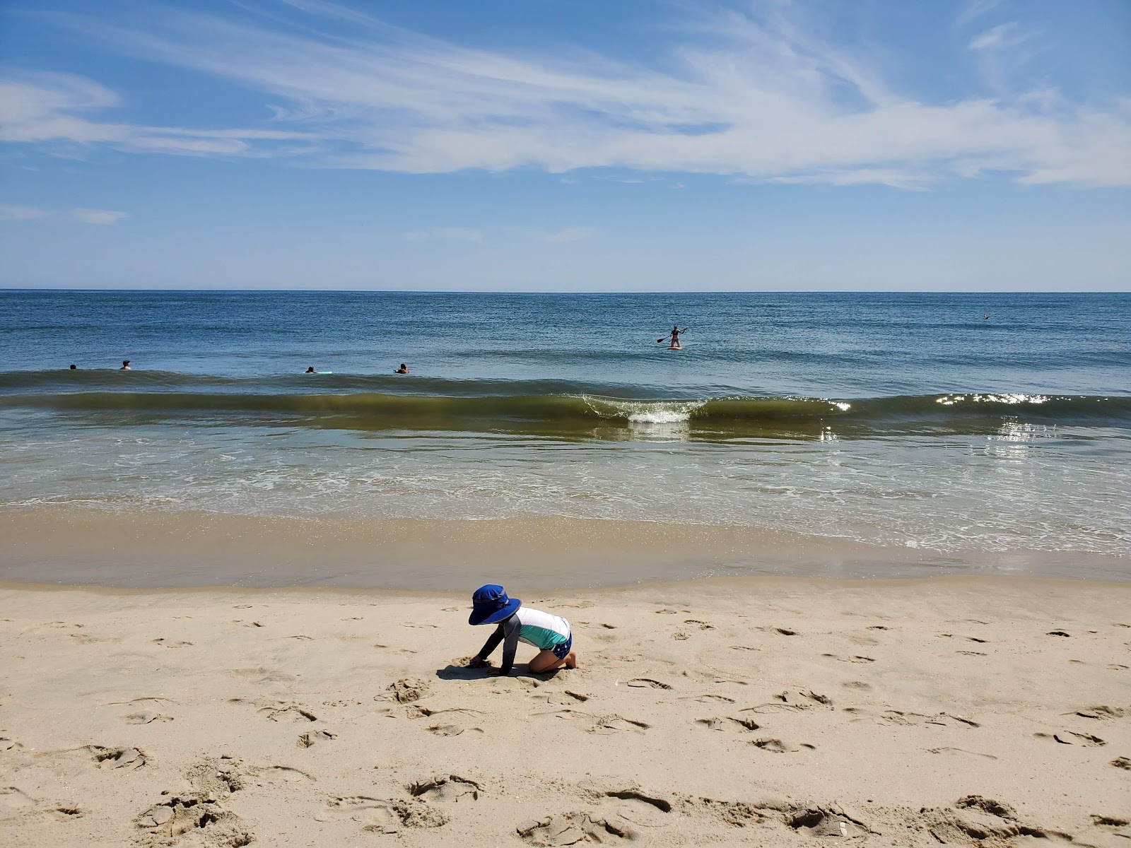 Smith Point Beach'in fotoğrafı - rahatlamayı sevenler arasında popüler bir yer