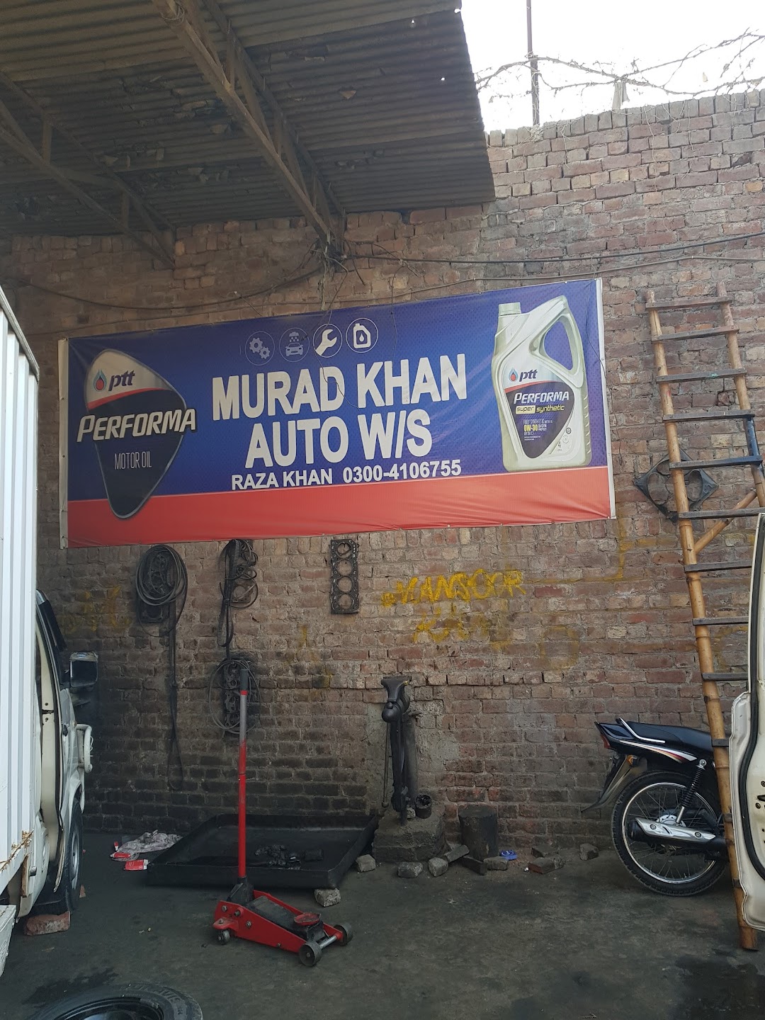 Murad Khan Auto Workshop