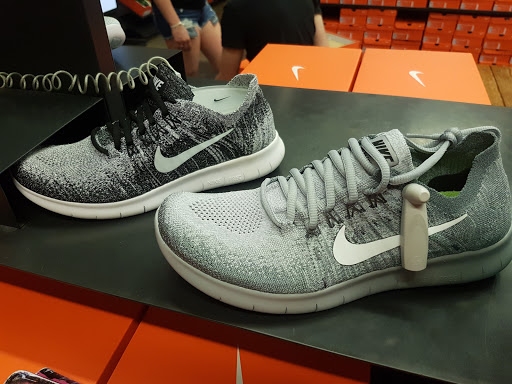 Sporting Goods Store «Nike Factory Store», reviews and photos, 6800 N 95th Ave #590, Glendale, AZ 85301, USA