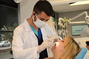 Dent Laracity Ağız Ve Diş Sağlığı Polikliniği image