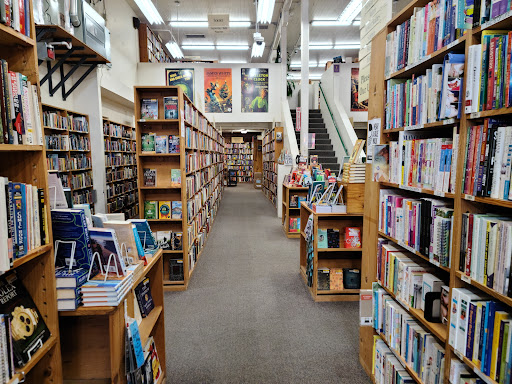 Book Store «Half Price Books», reviews and photos, 7805 Leary Way NE, Redmond, WA 98052, USA