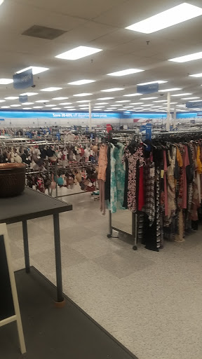 Clothing Store «Ross Dress for Less», reviews and photos, 2660 N Josey Ln, Carrollton, TX 75007, USA