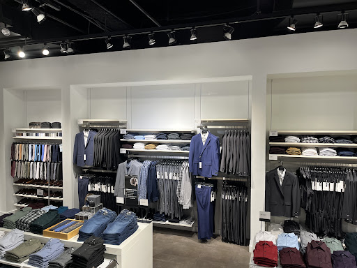 Clothing Store «Express», reviews and photos, 4396 Holly Drive, Beavercreek, OH 45440, USA