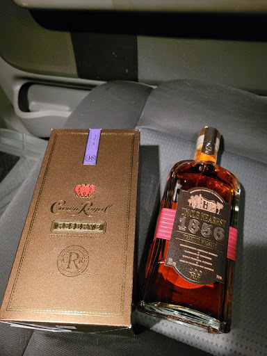 State Liquor Store «Liquor and Wine Warehouse», reviews and photos, 3440 York Commons Blvd, Dayton, OH 45414, USA