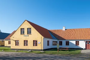 Tornby Gamle Købmandsgård image