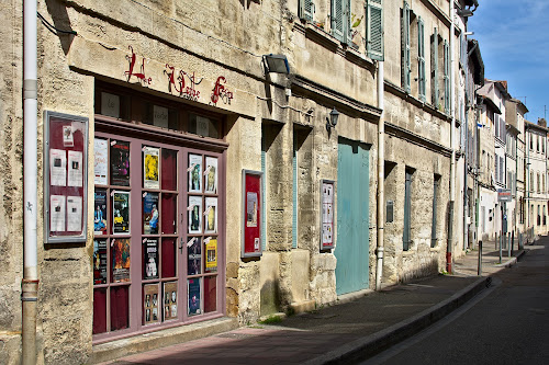Le Verbe Fou Théâtre Litteraire à Avignon