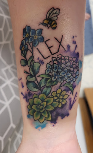 Explore 3 friends tattoo ideas, creative tattoo ideas in Pittsburgh, available at The Pittsburgh Tattoo Studio
